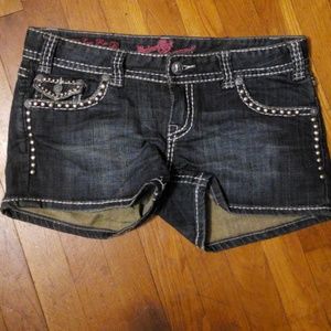 Rock and Roll Cowgirl shorts size 29